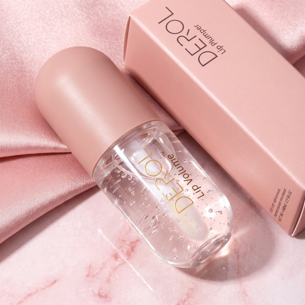 DEROL Lip Volume™ — Labios más voluminosos en minutos, sin agujas ni dolor